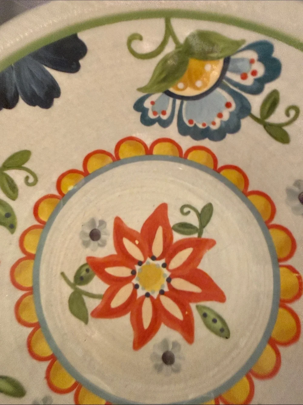 Threshold Melamine Set of 4 Beautiful Folk  Art looking Cereal Bowls